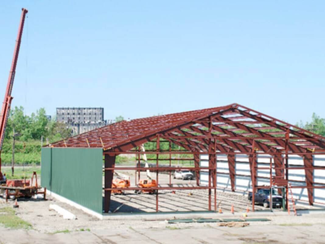 American Steel Buildings - Construction of a Steel Building